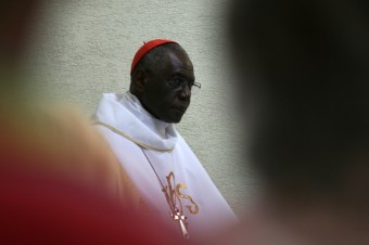 Pápežov minister liturgie na bratislavskom sídlisku (fotoreportáž)