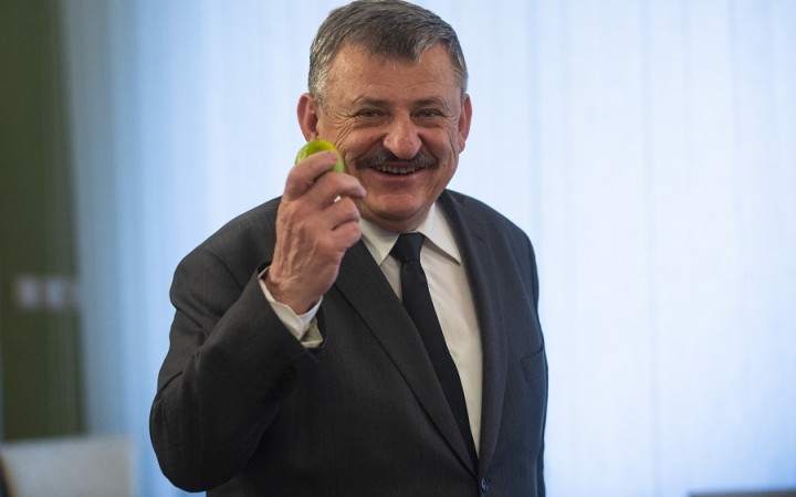 Anton Hrnko nastúpil ako poradca predsedu parlamentu Borisa Kollára