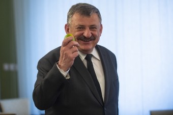 Anton Hrnko nastúpil ako poradca predsedu parlamentu Borisa Kollára