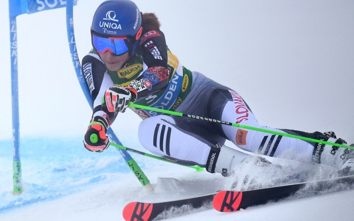 Petra Vlhová obsadila v obrovskom slalome svetového pohára 3. miesto