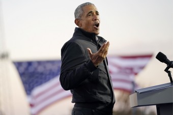 Obama kritizoval Trumpa za prístup k pandémii a výkon prezidentskej funkcie