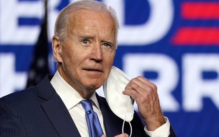 Prebudenie zo sna o Bidenovi