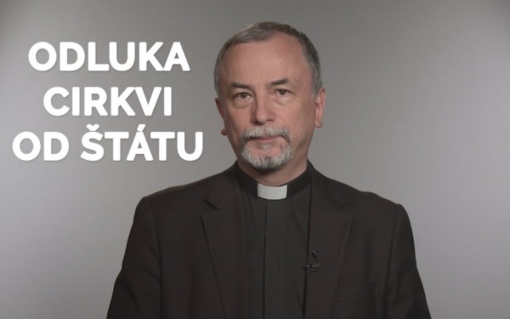Divák sa sťažoval, že arcibiskup Vasiľ klame a ohovára ateistov. Neuspel