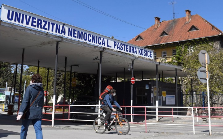 Situácia v Univerzitnej nemocnici Louisa Pasteura Košice sa zhoršuje