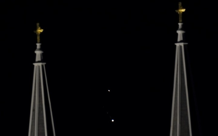 Zimný slnovrat tento rok sprevádza vzácny úkaz konjunkcie Jupitera a Saturna