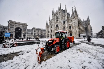 V severotalianskej metropole Miláno napadlo približne 20 centimetrov