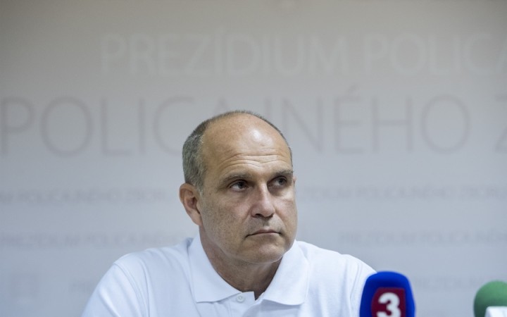 Právny zástupca Radačovský poslancov prekvapil listami Lučanského s rodinou