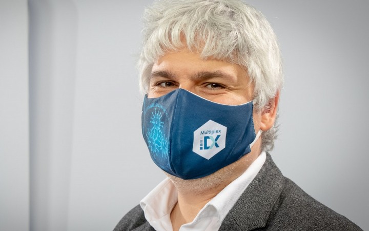 Hoci som sám veriaci človek a nedeľu si nedokážem predstaviť bez bohoslužby, pan