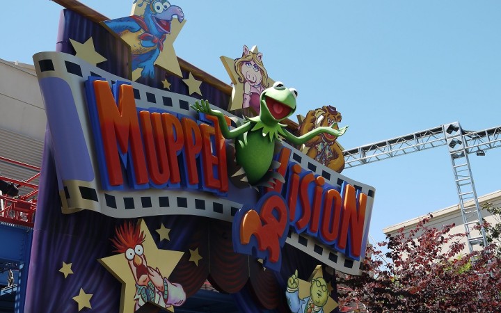 Rozprávkový seriál The Muppet Show rozširuje nevhodné stereotypy, tvrdí Disney