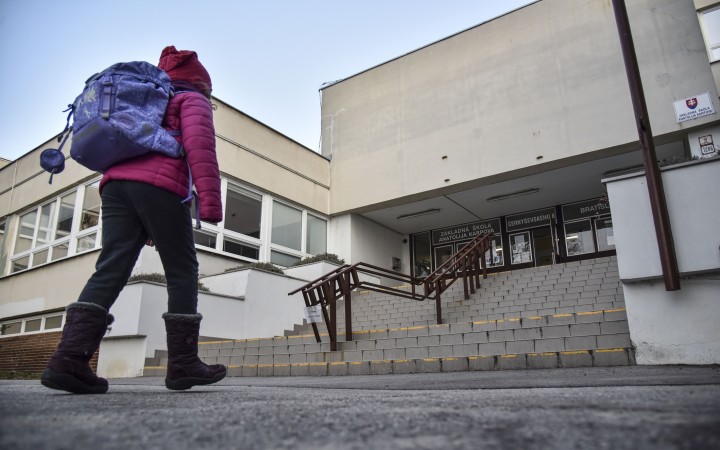 Prečo predĺžiť prvý stupeň základnej školy na päť rokov