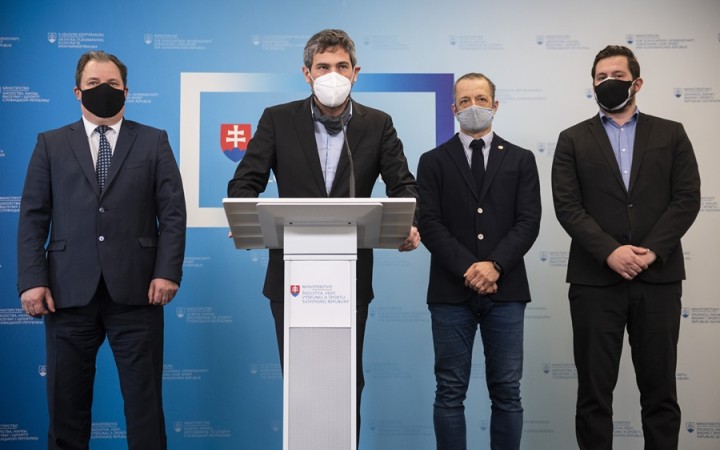 Návrh novely zákona o vysokých školách sa upraví