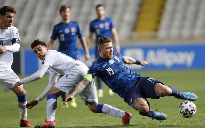 Slovenskí futbalisti na úvod kvalifikácie MS iba remizovali s Cyprom