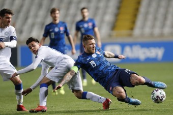 Slovenskí futbalisti na úvod kvalifikácie MS iba remizovali s Cyprom