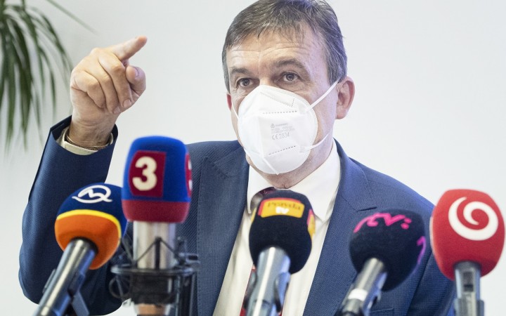 Robert Fico prekračuje hranice, reaguje Ján Hrubala na obvinenia lídra Smeru