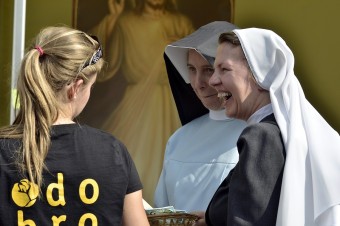 Bohočlovek, ústna voda a telové mlieko