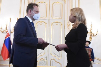 Prezidentka Zuzana Čaputová prijala demisiu Jána Mičovského a za ministra pôdoho