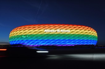 UEFA rozhodla, že Allianz aréna nebude dúhovo nasvietená