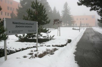 Rusko zakázalo činnosť jehovistov, považuje ich za extrémistov