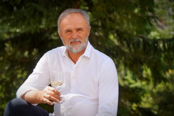 Verbista Ján Štefanec vyrába v Strekove víno, chce tak podporovať misionárov 