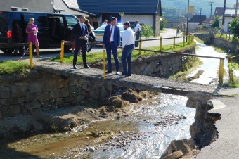 Premiér prisľúbil finančnú pomoc Valaskej Belej na odstraňovanie škôd po povodni