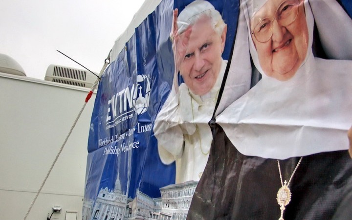 Ako klauzúrna sestra s garážou a dvesto dolármi vybudovala mediálneho giganta