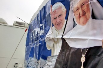 Ako klauzúrna sestra s garážou a dvesto dolármi vybudovala mediálneho giganta