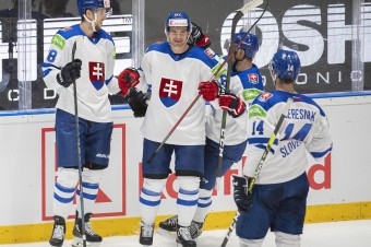 Slovenskí hokejisti v prvom zápase zdolali Rakúšanov 2:1