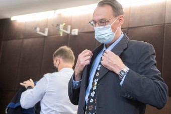 Trnka tvrdí, že je nevinný. Haščák vypovedá, že ho Trnka nahrávkou nevydieral