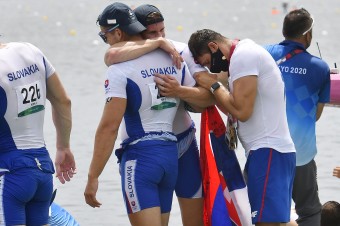 Slovenský štvorkajak získal striebro na 500 metrov na MS v Kodani