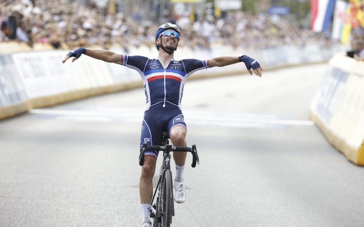 Francúzsky cyklista Julian Alaphilippe obhájil titul majstra sveta