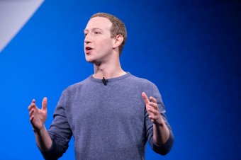 Zuckerberg odmietol tvrdenia whistleblowerky o Facebooku
