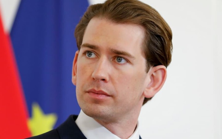 Rakúsky kancelár Sebastian Kurz odstupuje z funkcie