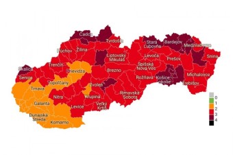 Od pondelka je 16 okresov v bordovej farbe