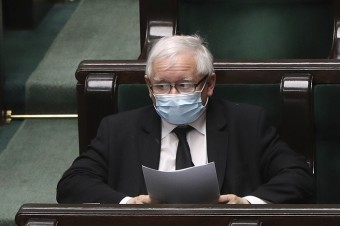 Šéf PiS Jarosław Kaczyński odstúpi začiatkom budúceho roka z postu vicepremiéra