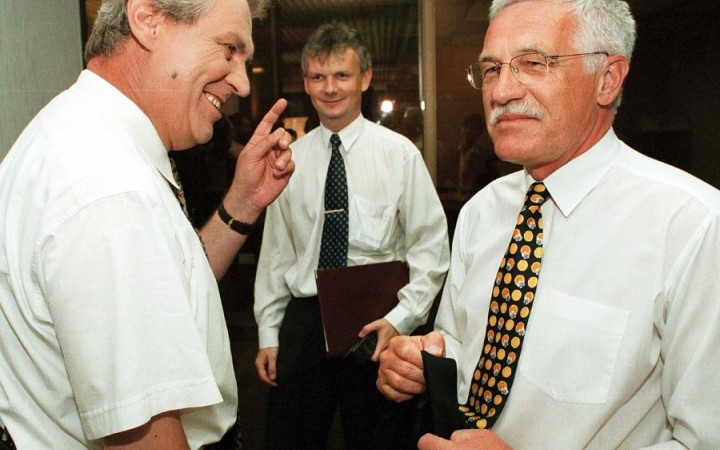 Exprezident Václav Klaus navštívil Miloša Zemana v nemocnici