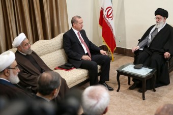 Irán vs. Turecko: neutíchajúca rivalita na Blízkom východe