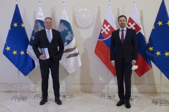OECD nám opäť ukazuje zrkadlo, ktoré nás môže posunúť vpred, tvrdí premiér